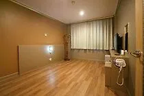 Hotel Raum Jeju
